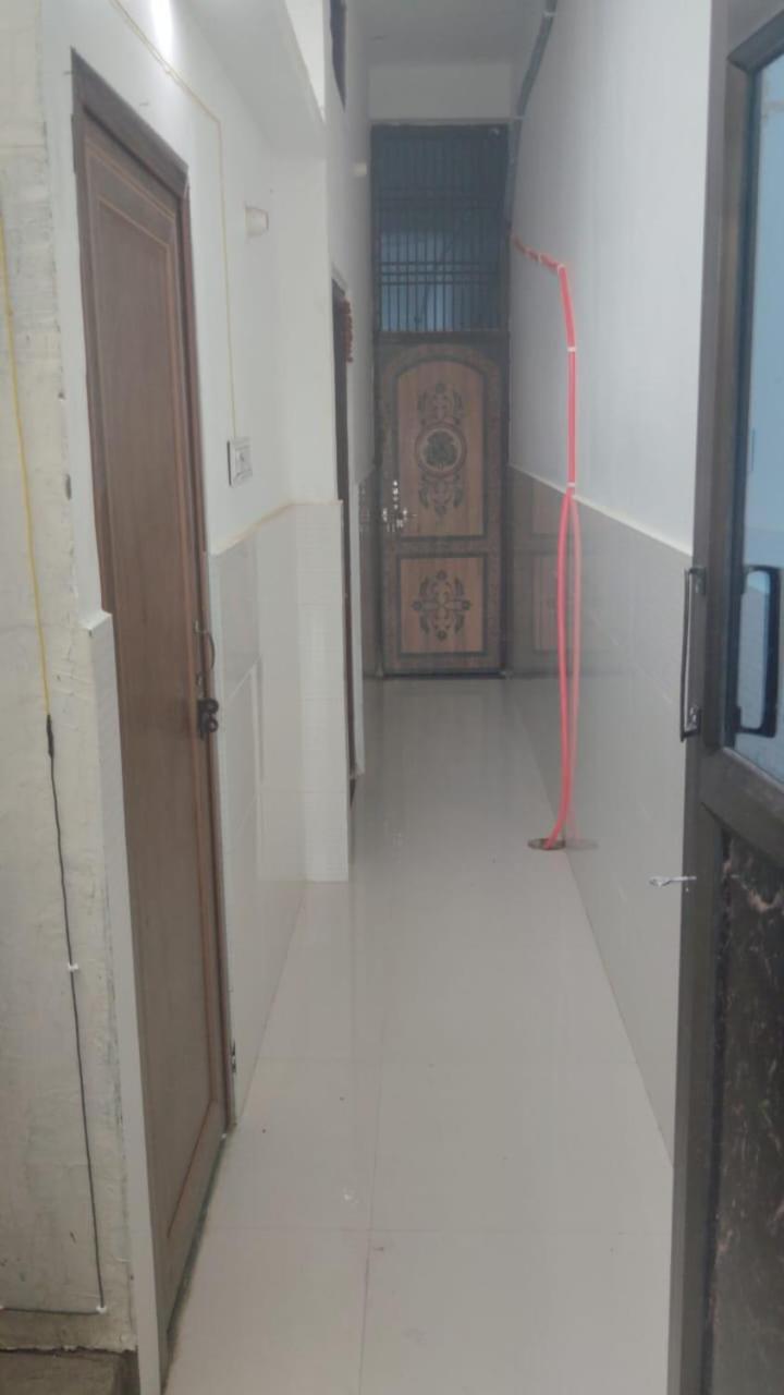 Raghuvansh Ayodhya Bagian luar foto